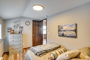 Deck + Fenced Yard: Quiet Mcclusky Retreat!