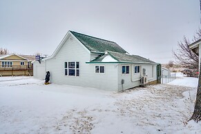Deck + Fenced Yard: Quiet Mcclusky Retreat!