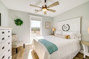 Byron Getaway w/ Fire Pit - Near MGA & Mercer!