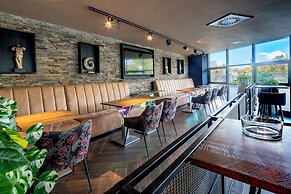 Diamond Capsule Hotel Amsterdam South