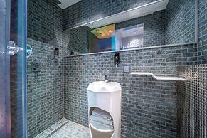 Diamond Capsule Hotel Amsterdam South