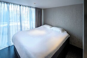 Diamond Capsule Hotel Amsterdam South