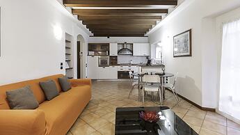 Italianway - Tadino 13 B