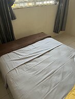 Charming 2-bed Villa in The Garden