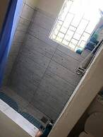 Charming 2-bed Villa in The Garden