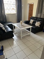 Charming 2-bed Villa in The Garden