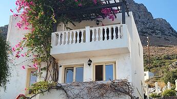Junior Villa for up to 10 Persons Chersonisos