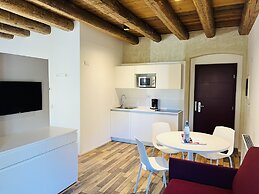 ALBOLA SUITE Holiday Apartments