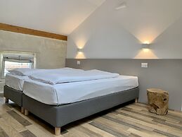 ALBOLA SUITE Holiday Apartments