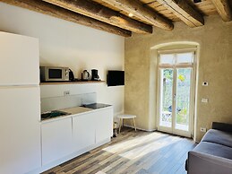 ALBOLA SUITE Holiday Apartments