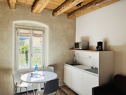 ALBOLA SUITE Holiday Apartments