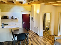 ALBOLA SUITE Holiday Apartments