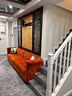 53 Luxury Accommodation