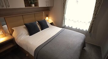 8 Guests - 3 Bedrooms - Pet Friendly - Lakeview