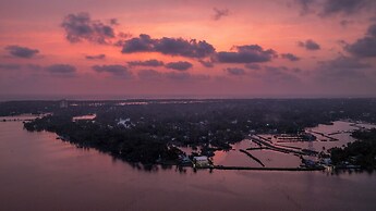 Amã Stays & Trails Anchorage Vypin, Cochin