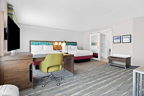 Hampton Inn & Suites Chicago Medical District UIC