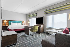 Hampton Inn & Suites Chicago Medical District UIC