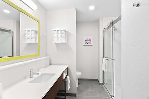 Hampton Inn & Suites Chicago Medical District UIC