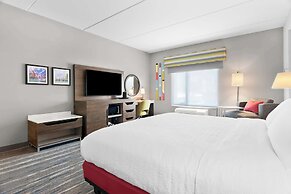 Hampton Inn & Suites Chicago Medical District UIC