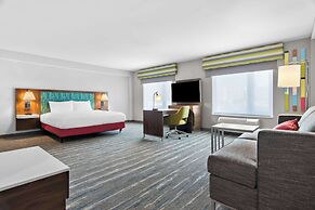 Hampton Inn & Suites Chicago Medical District UIC