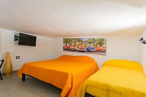 Little Havana Apartment by Wonderful Italy