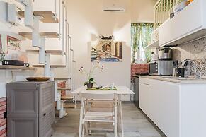 Little Havana Apartment by Wonderful Italy