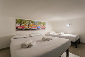 Little Havana Apartment by Wonderful Italy