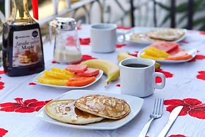 Alexandross Hostel BnB