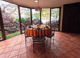 Amankaya Atitlan Lake House