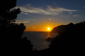 Apartments and Studio With Swimming Pool and Sea View in Pelekas Beach