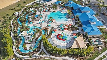 Discounted Ultimate Disney Getaway w Private Pool!