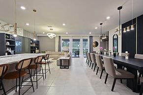 Luxury Disney Home W/private Pool Spa Game Bar