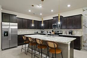 Luxury Disney Home W/private Pool Spa Game Bar