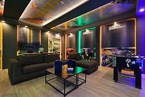 Luxury Disney Home W/private Pool Spa Game Bar