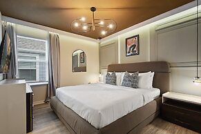 Luxury Disney Home W/private Pool Spa Game Bar