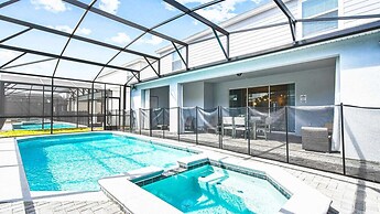 Avengers Game Room 10br Villa W/private Pool Spa