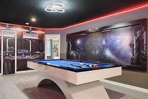 Avengers Game Room 10br Villa W/private Pool Spa