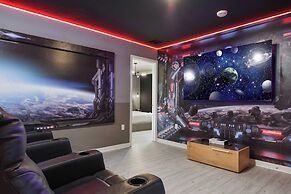 Avengers Game Room 10br Villa W/private Pool Spa