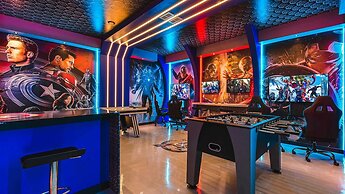 Avengers Game Room 10br Villa W/private Pool Spa