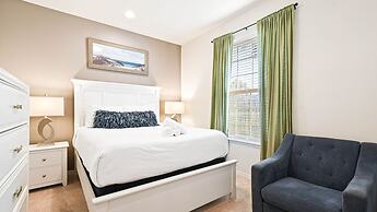 Free Waterpark Access! 5br Resort Townhome w/ Pool