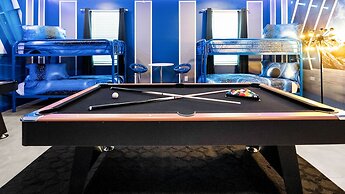 Storey Lake Resort 9br Cozy Home With Theater 2965