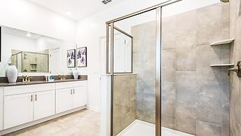 Storey Lake Resort 9br Cozy Home With Theater 2965