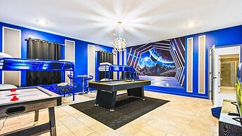 Storey Lake Resort 9br Cozy Home With Theater 2965