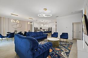 Family-friendly Luxury Home Near Disney & More