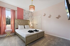 Family-friendly Luxury Home Near Disney & More