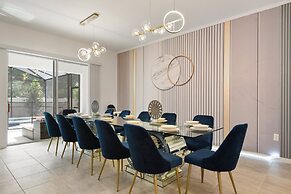 Family-friendly Luxury Home Near Disney & More