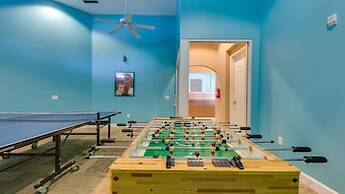 Family-friendly Luxury Home Near Disney & More