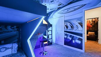 Champions Gate 6BR Private Theater Games Pool Spa