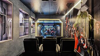 Champions Gate 6BR Private Theater Games Pool Spa