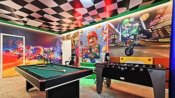 Champions Gate 6BR Private Theater Games Pool Spa